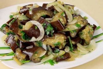 minut-10-uydet-na-prigotovlenie-testa-i-minut-10-na-prigotovlenie-krema-bystryy-shokoladnyy-tort-na-kefire-nyam-nyam-2-5771554