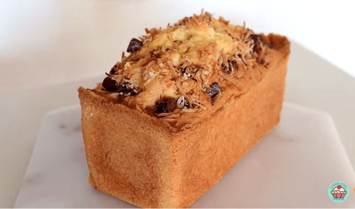 nezhnyy-kokosovyy-tort-s-shokoladnoy-kroshkoy-1-1404544