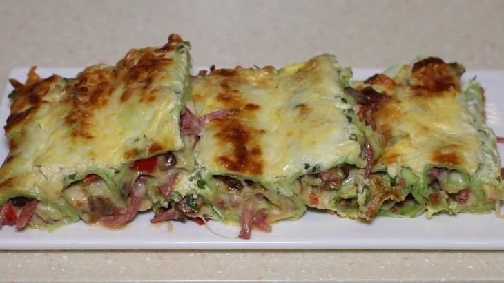 pirog-iz-lavasha-otlichnyy-variant-bystrogo-i-sytnogo-uzhina-ot-kotorogo-domochadcy-pridut-v-vostorg-1-8386074