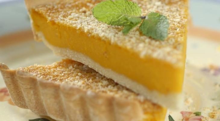 tykvennyy-pirog-s-orehovoy-kroshkoy-1-5091760
