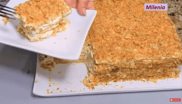 znamenityy-tort-napoleon-1-9147040